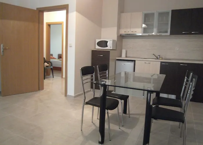 Nicol In Hermes Complex 公寓 阳光海滩