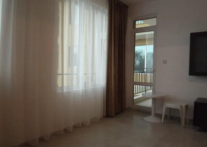 公寓 Nicol In Hermes Complex 阳光海滩